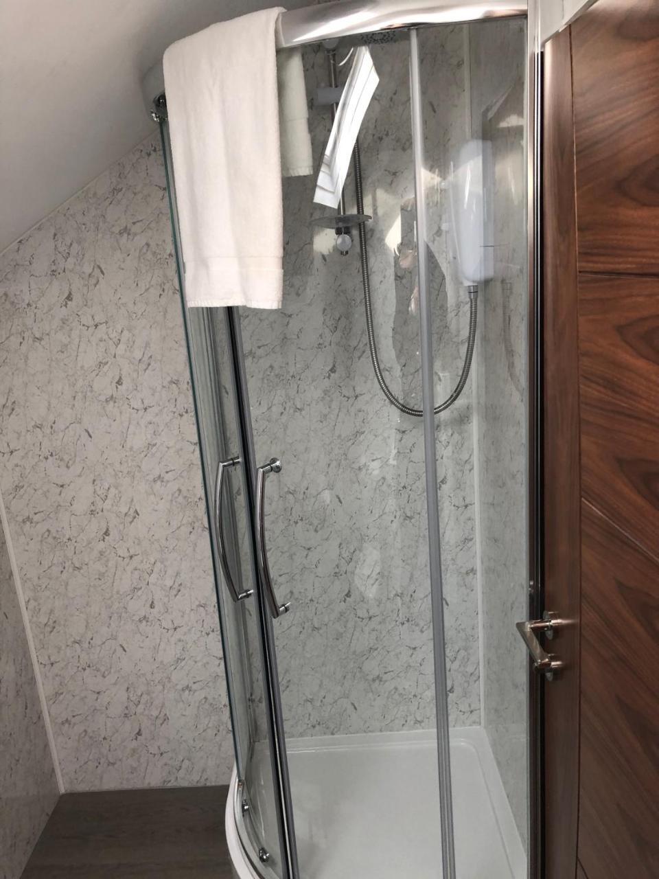 Quora Regent Apartment