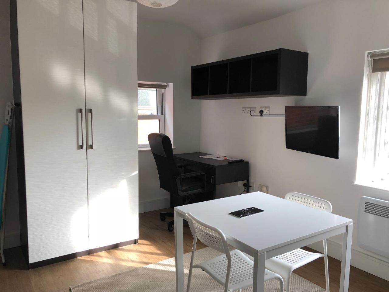 Apartment Quora Regent *