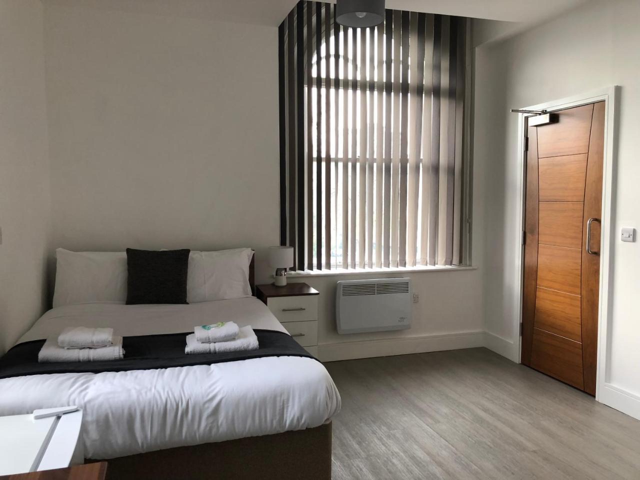 Quora Regent * Leicester