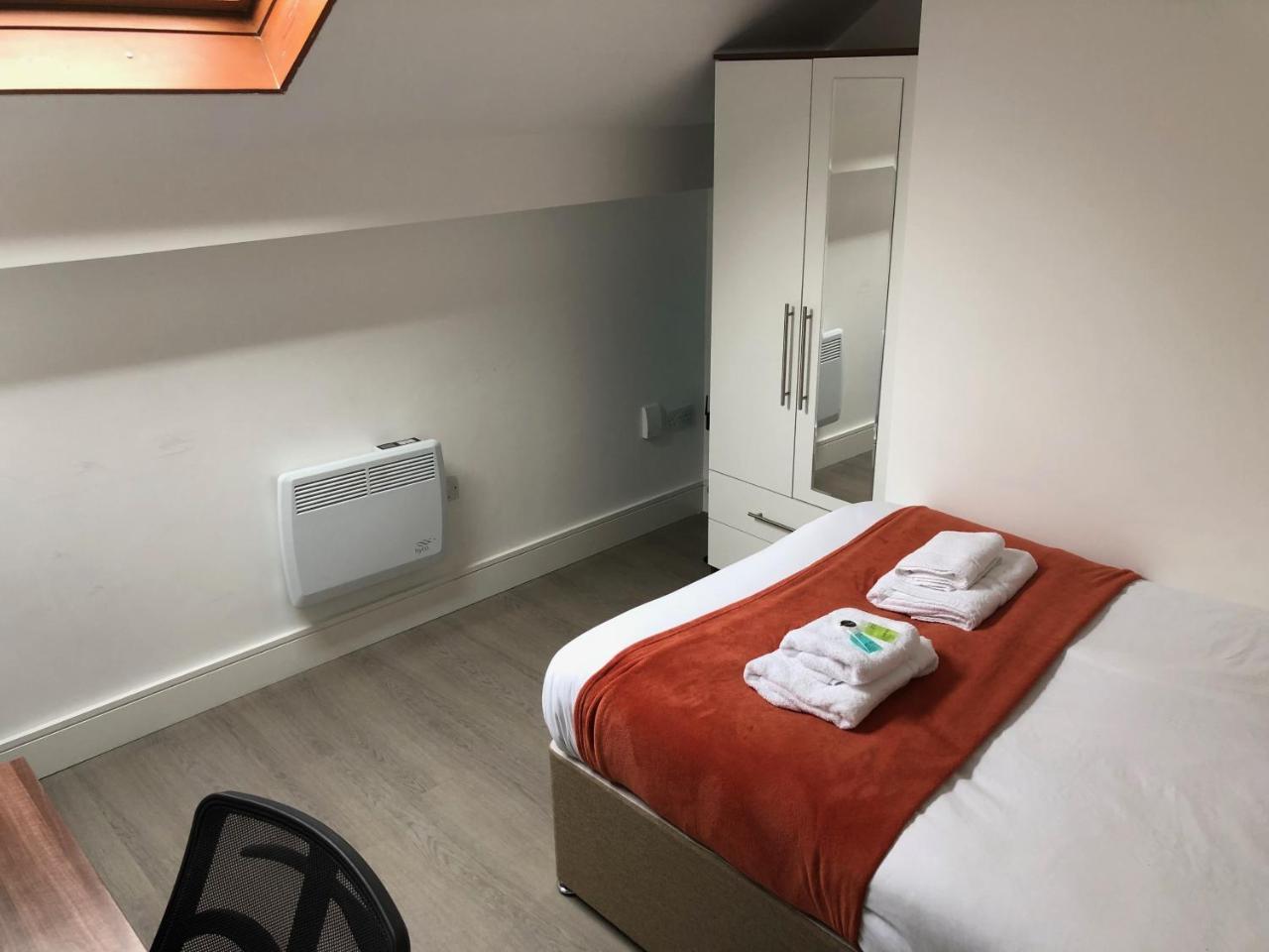 Quora Regent Apartment *