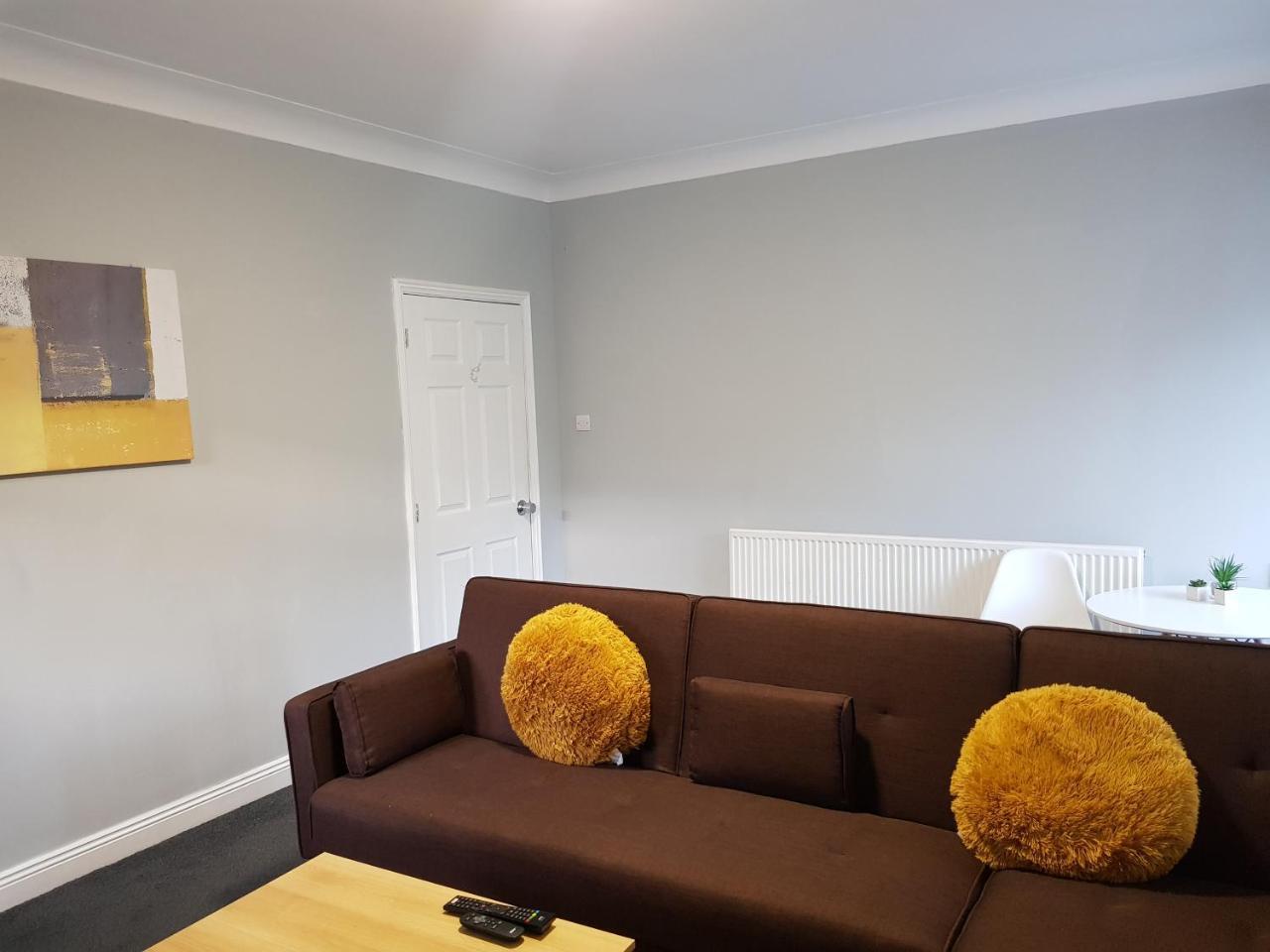 Jaylets Earl Shilton Homestay *