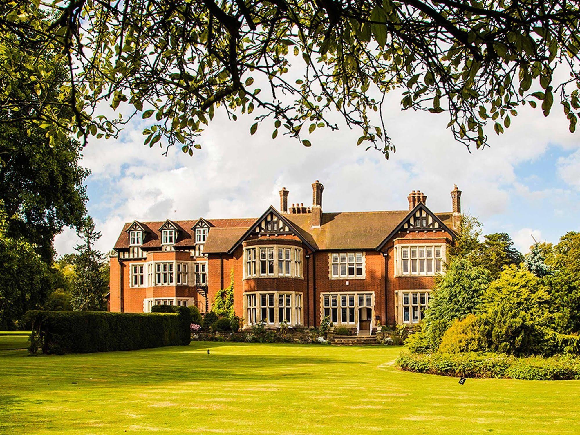 Country house Scalford Hall Leicester