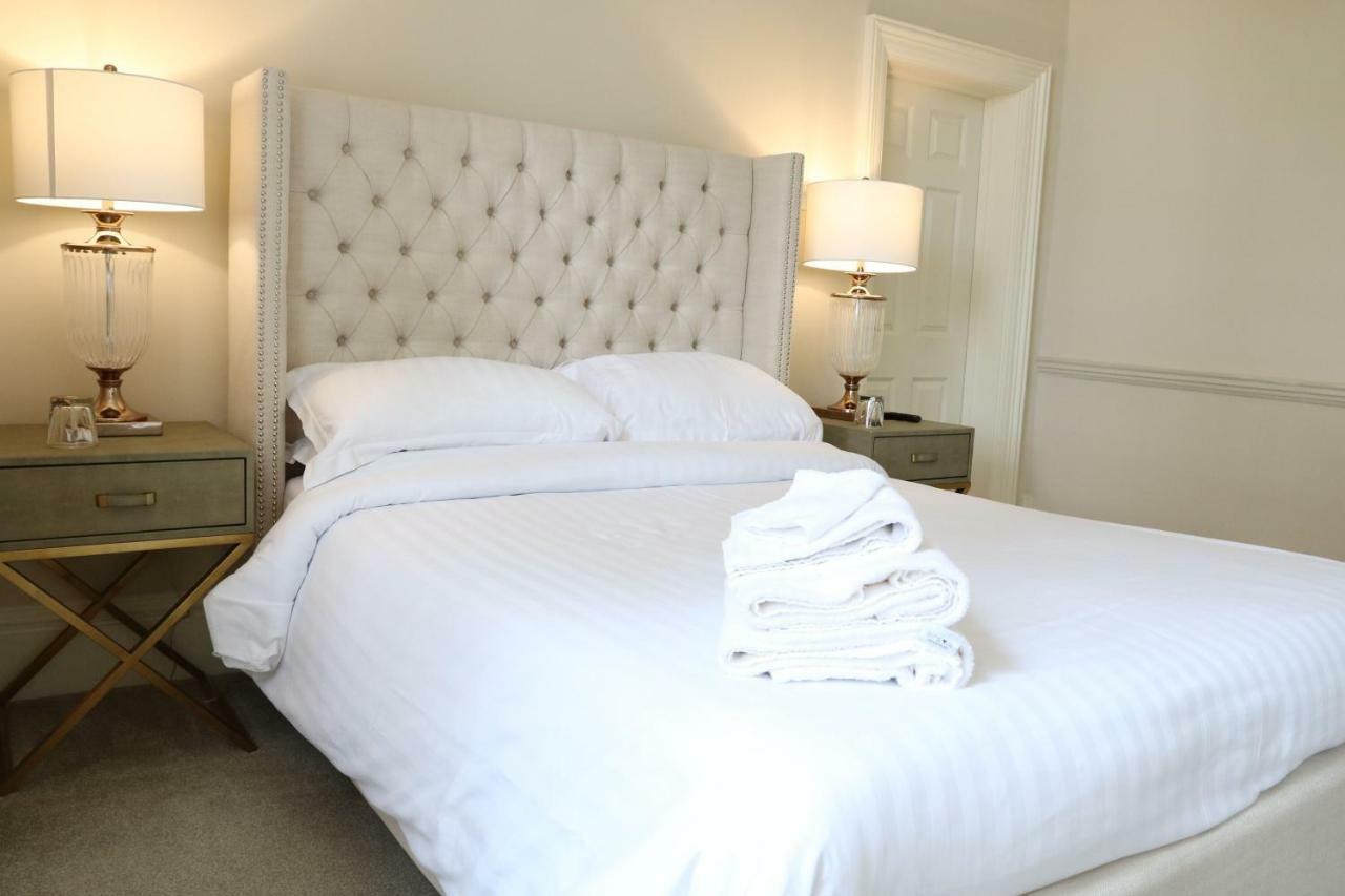 Winstanley House 4*