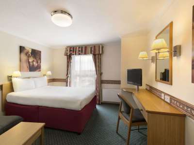 Days Hotel
