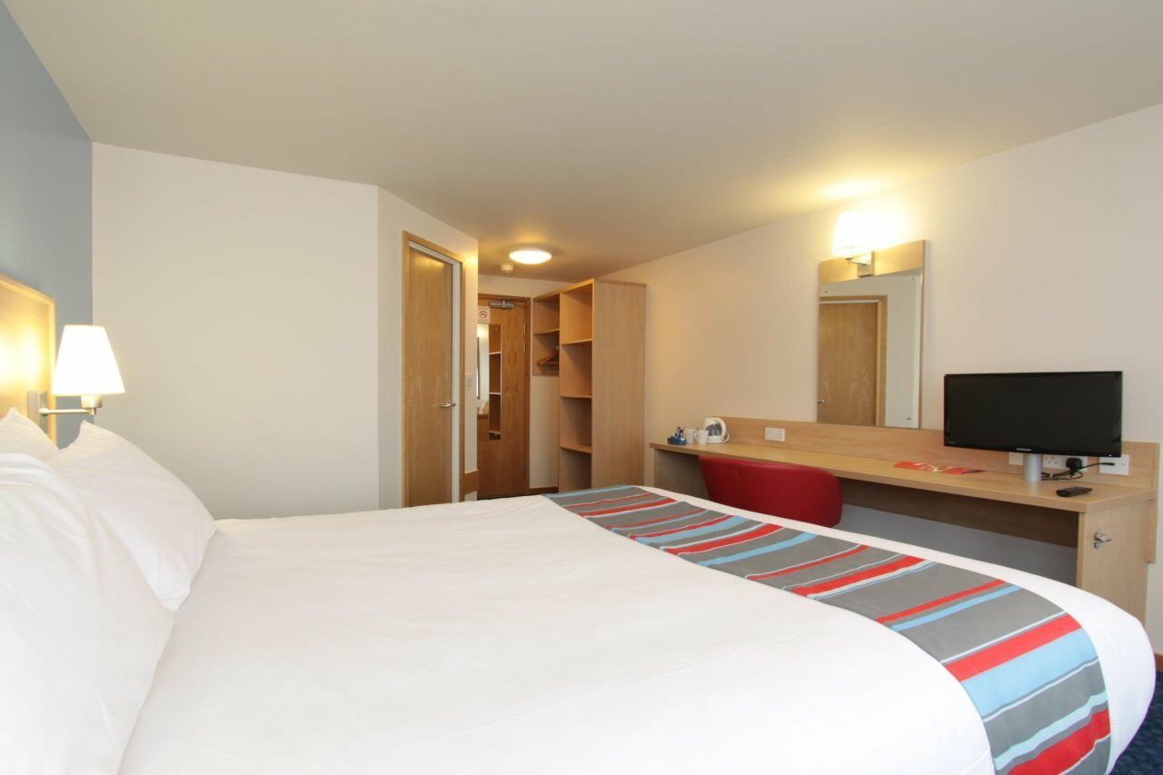 Travelodge Markfield Hotel 3*