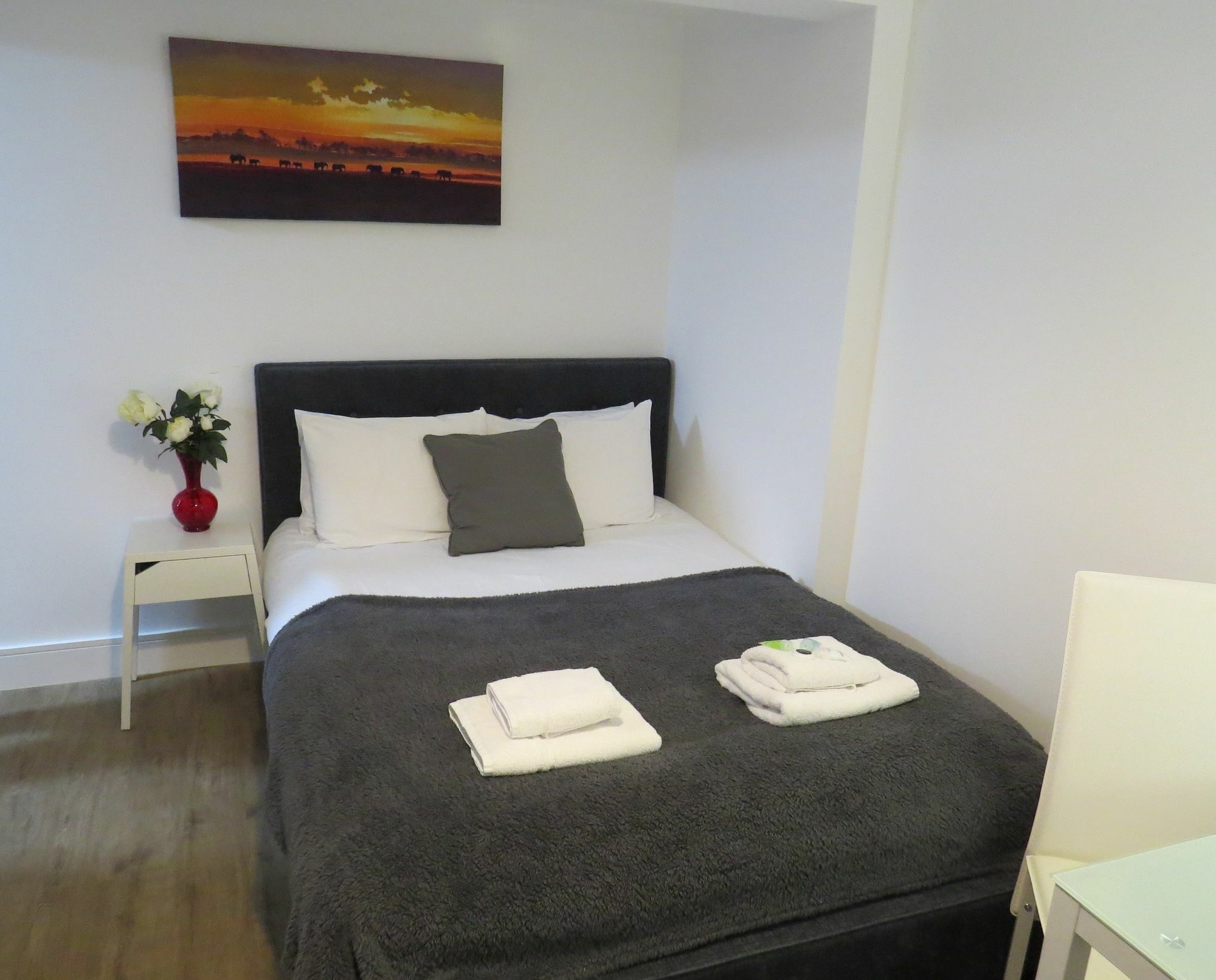 Quora Regent * Leicester