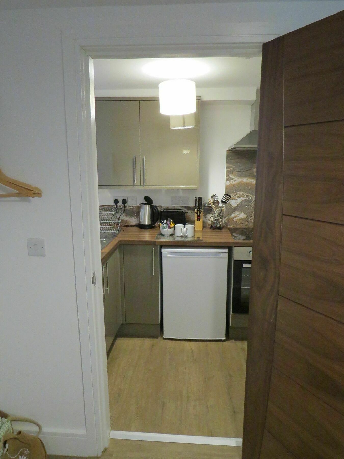 Apartment Quora Regent *