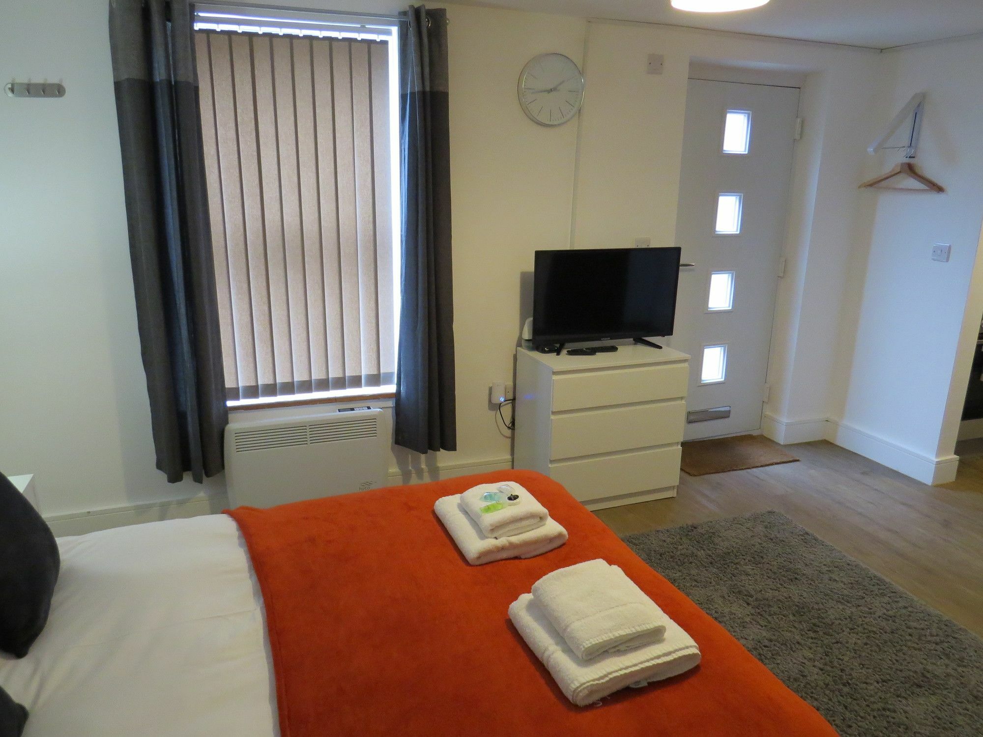 Apartment Quora Regent