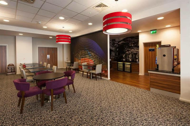 Express By Ihg 3*