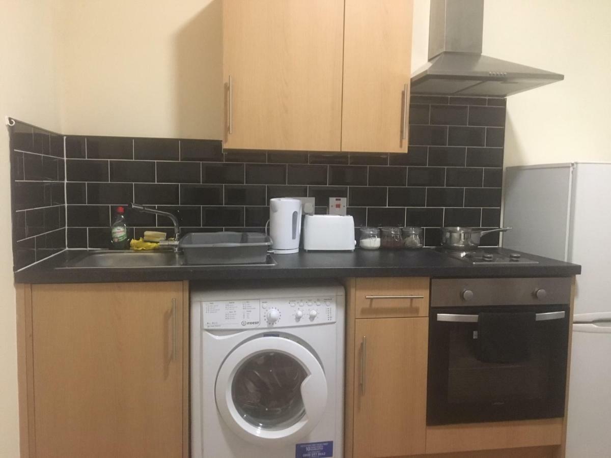 Flat Leicester
