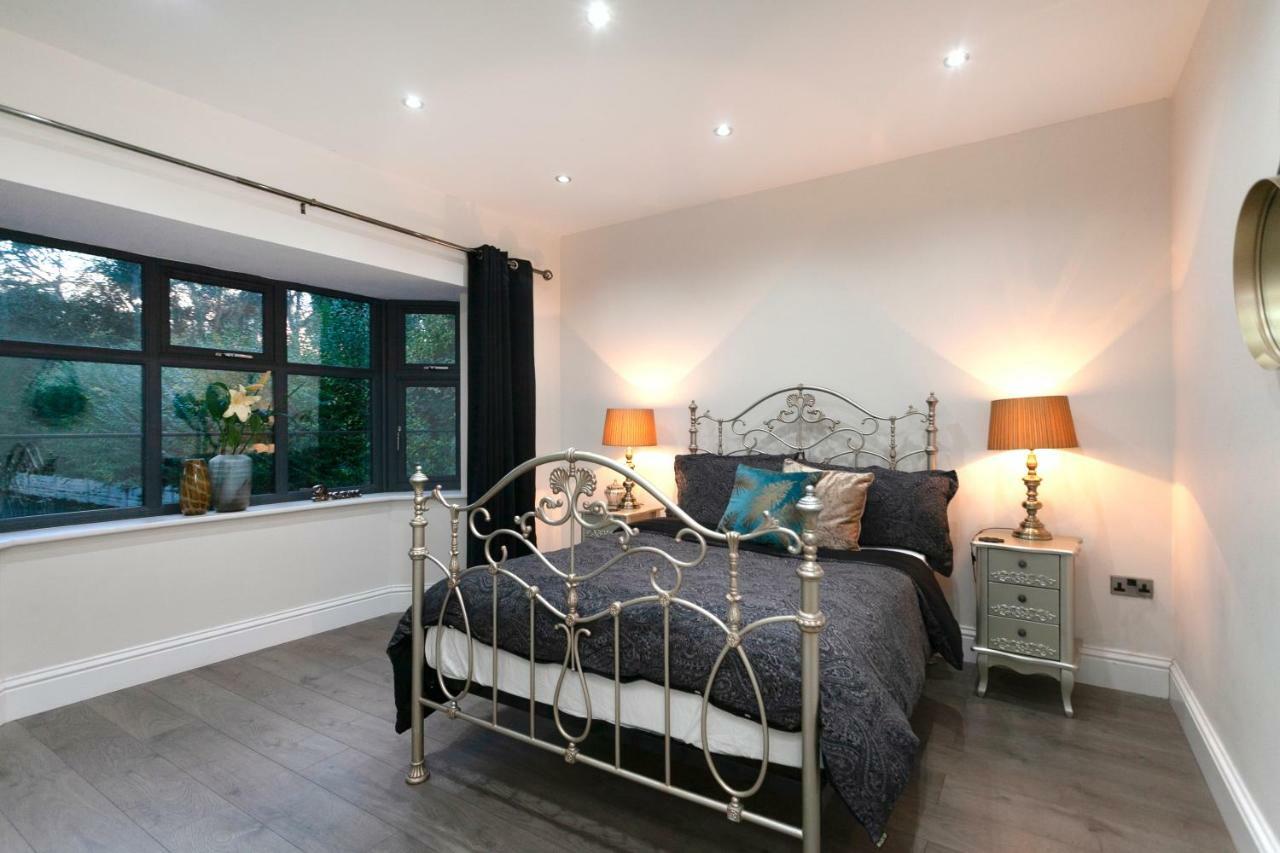 Holiday home Hidden Gem Luxury House In *