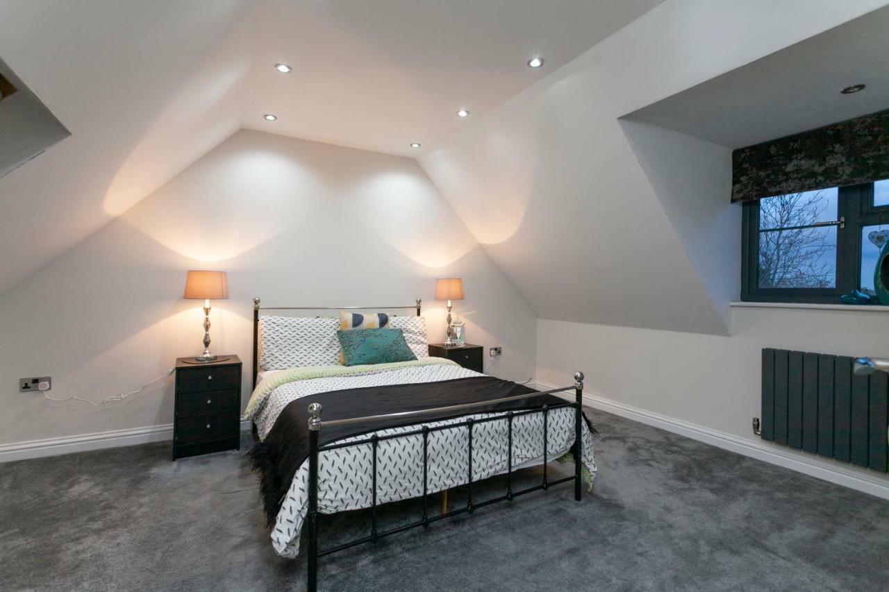 Holiday home Hidden Gem Luxury House In *