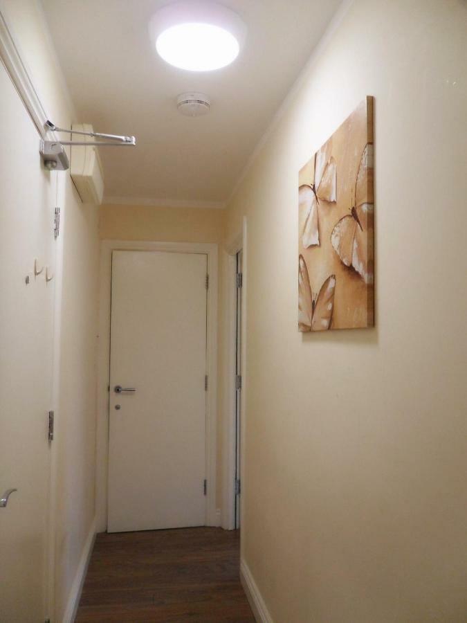 Modern Centre 2 Bed Le1 5jn Apartment