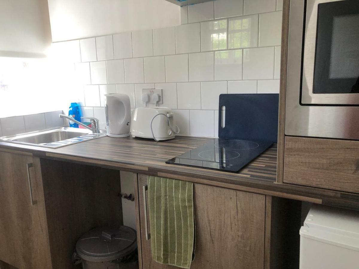Apartment Safe Move - 23 Lancaster House