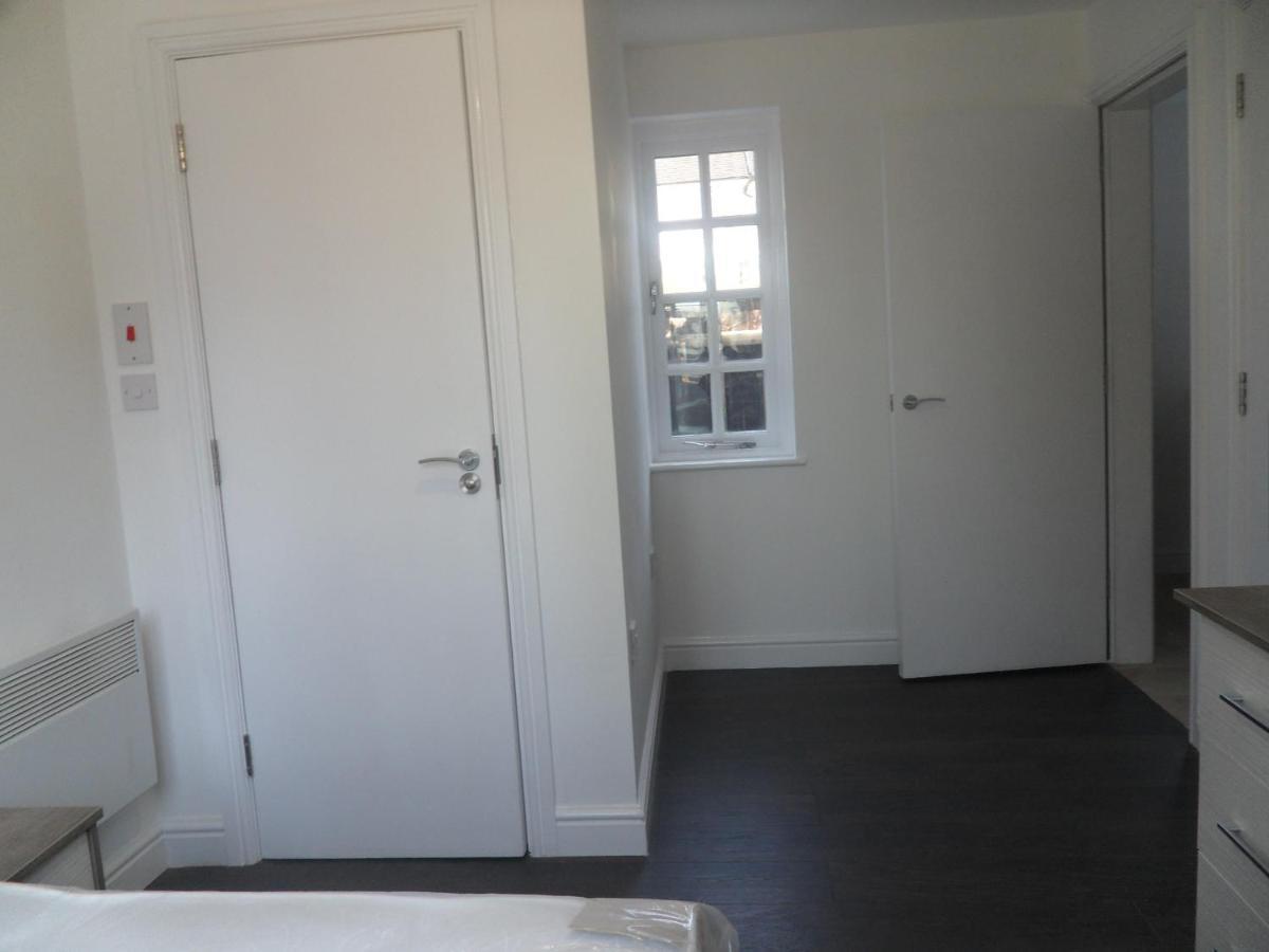 Lancaster Studio Apartment