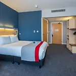 Holiday Inn Express Leicester City By Ihg