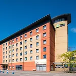 Holiday Inn Express Leicester City By Ihg