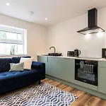 Haven - Comfortable Studio Apartment 8