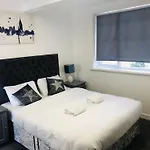 Star Hotel, South Leicester