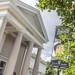 Alexandra House-Cosy 2Bed Opposite Curve Theatre