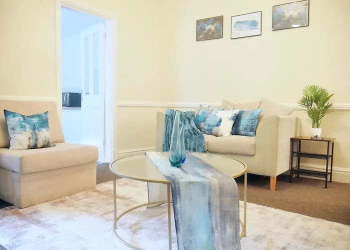Spotless 2 Bed House Near Leicester City Centre