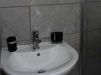 Stanley Manor House Serviced Apartments