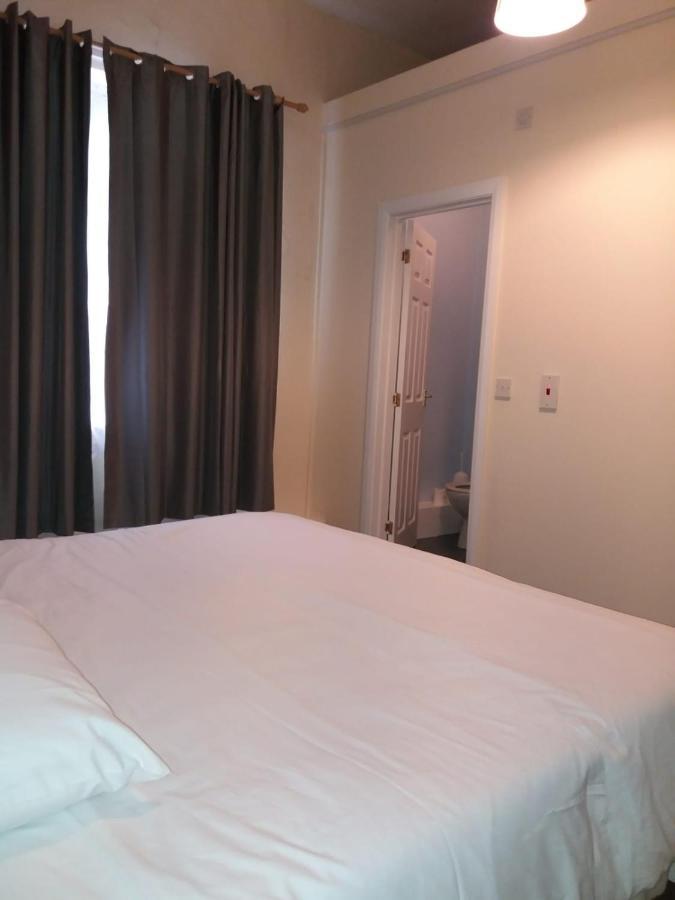 Grafton House 3*
