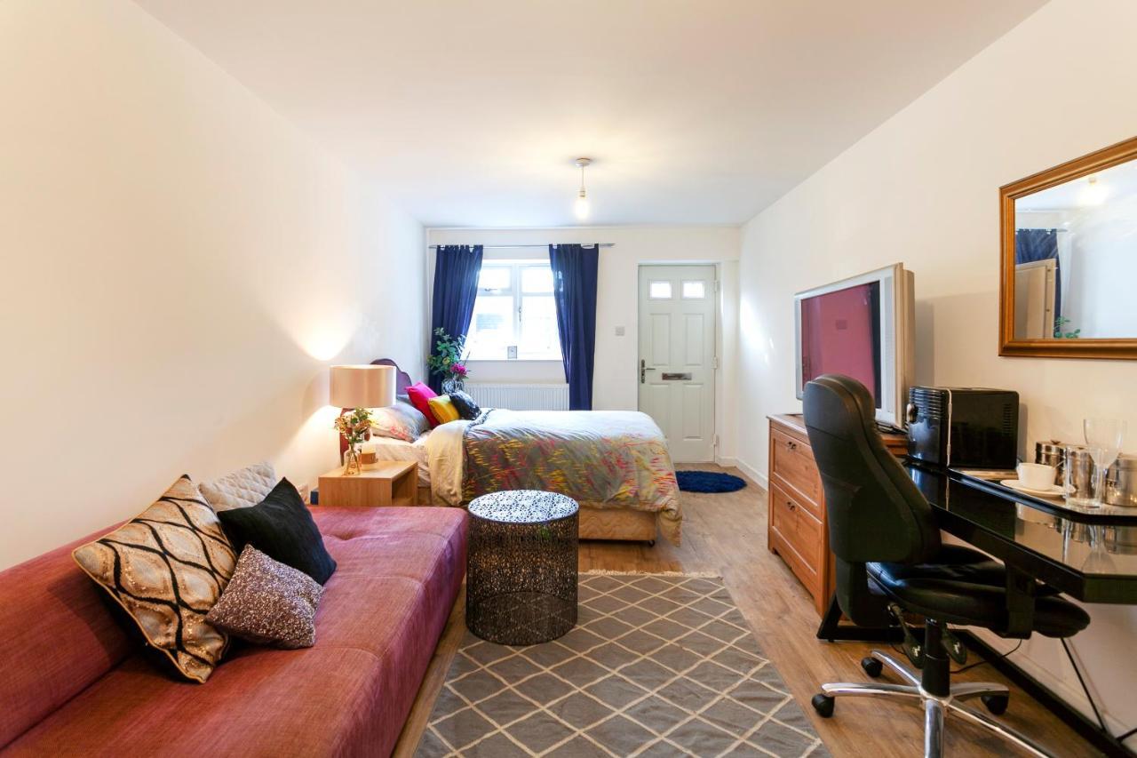 Flexible Stay- 32 Downing Drive *