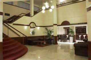 Sky Plaza Hotel 2*