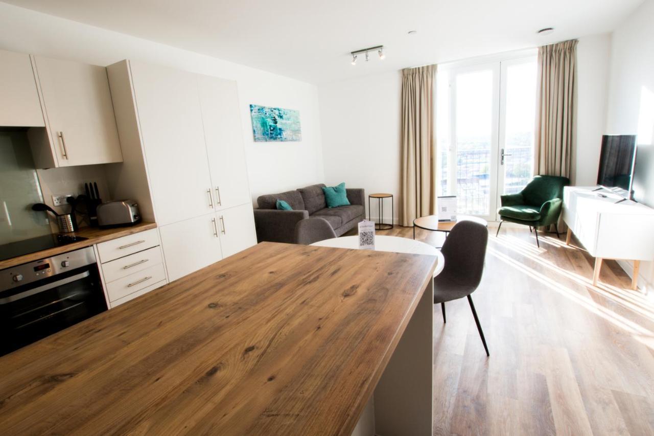 Apartment By Charles Hope Leicester