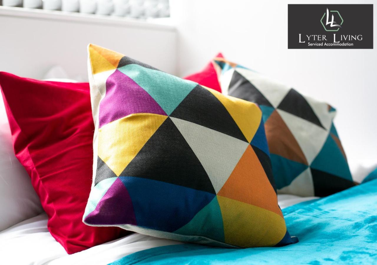 Apartamento By Lyter Living Desks & Wifi - Monthly Available