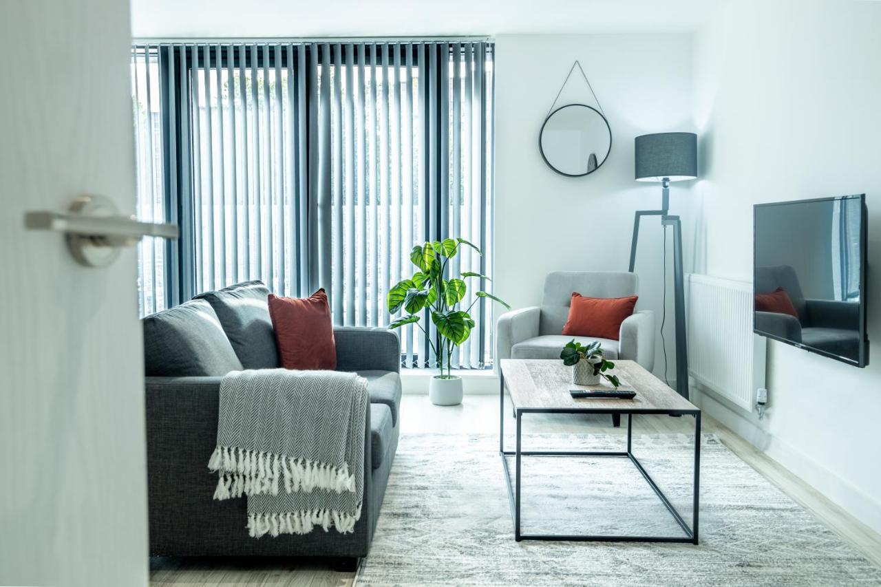 Modern Luxe 1 & 2 Bed Apts Near Granby Plaza By Sojo Apartamento *