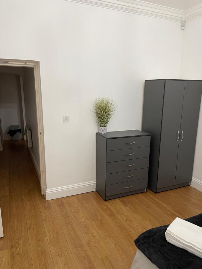 Apartamento Spacious 2 Bedroom Apartment, Heart Of Leicester