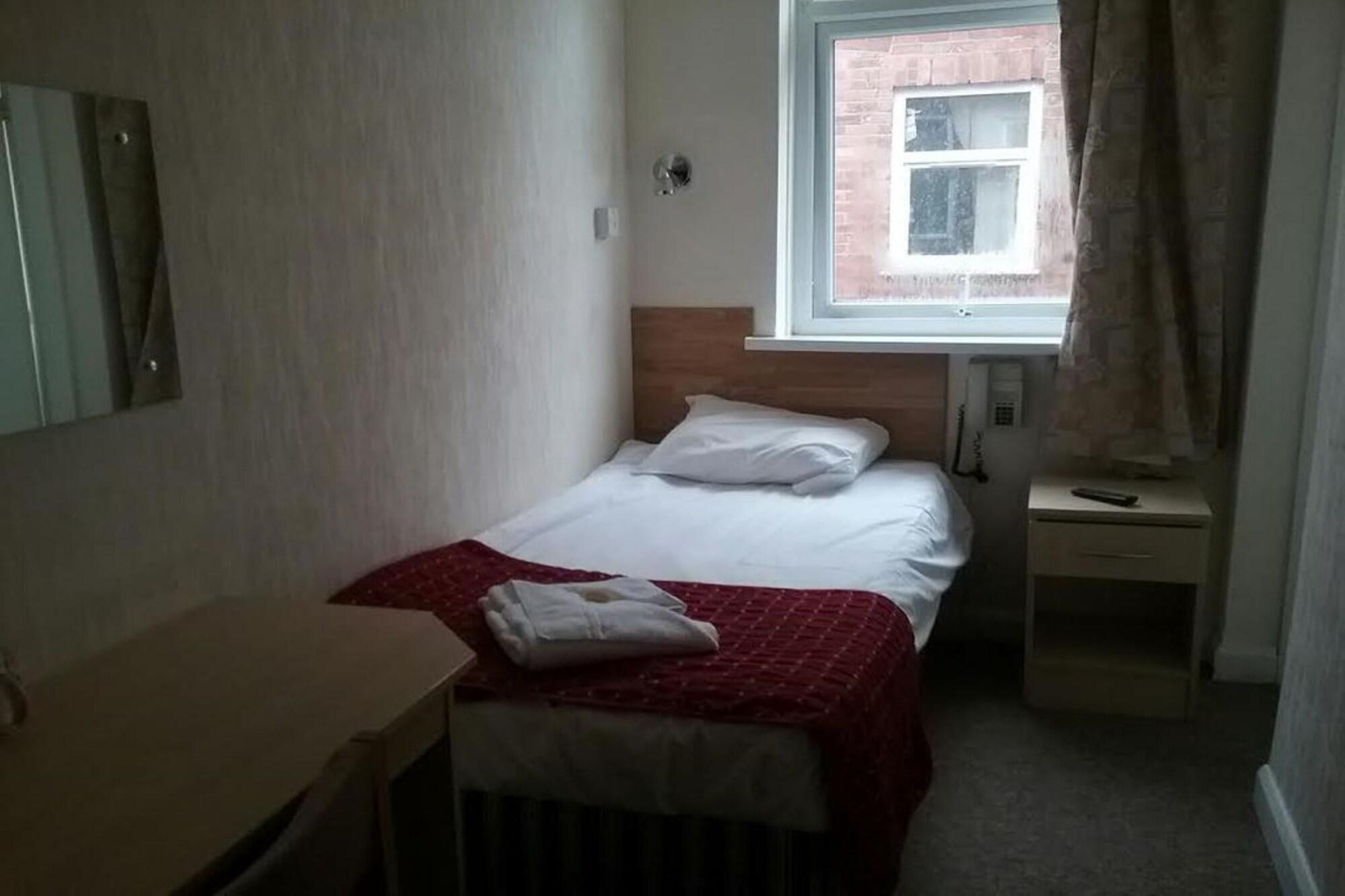 Star Hotel, South 2* Leicester