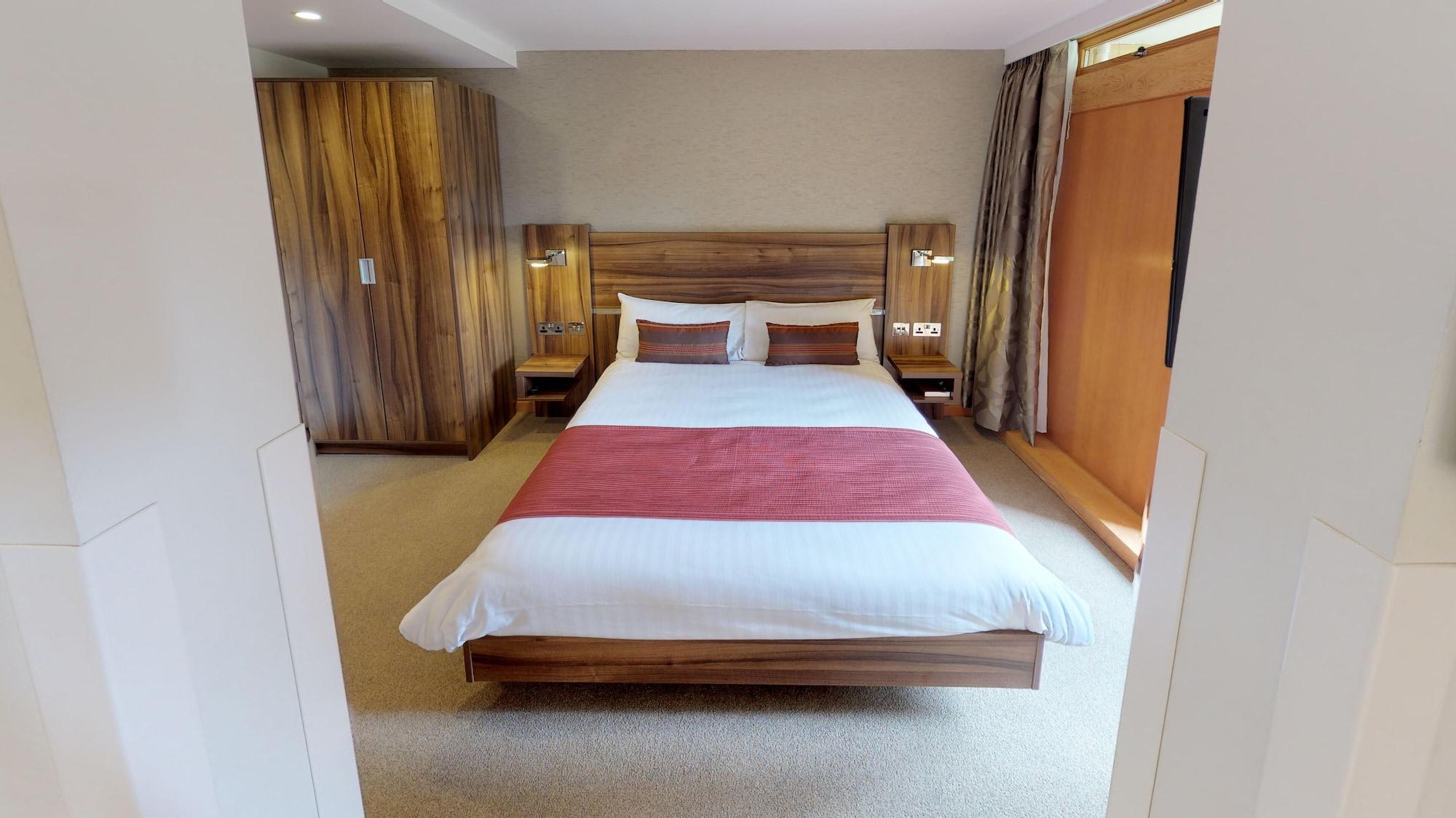 College Court 3* Leicester