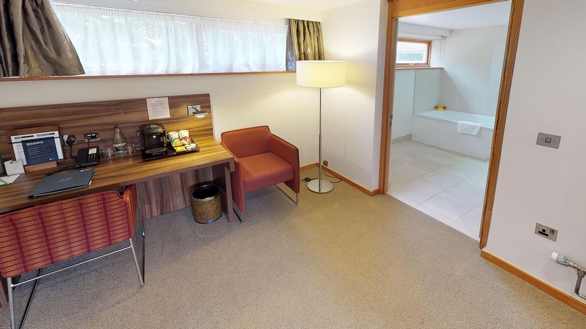 Hotel College Court