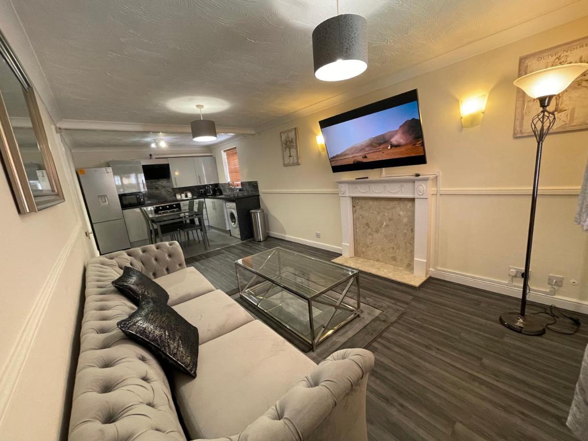 Apartamento The Regency Entire 1 Bedroom Flat Accomodation *