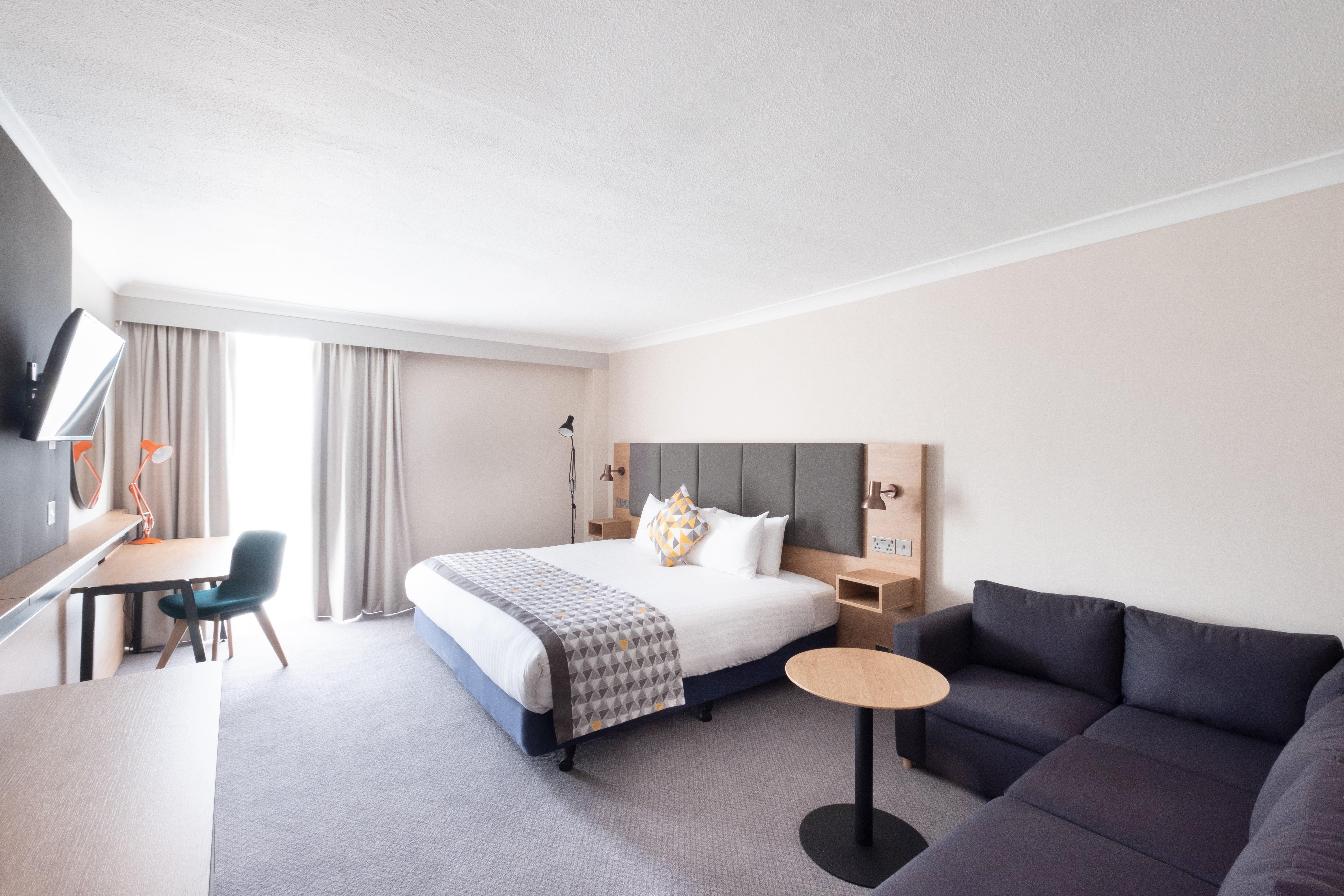 By Ihg Hotel