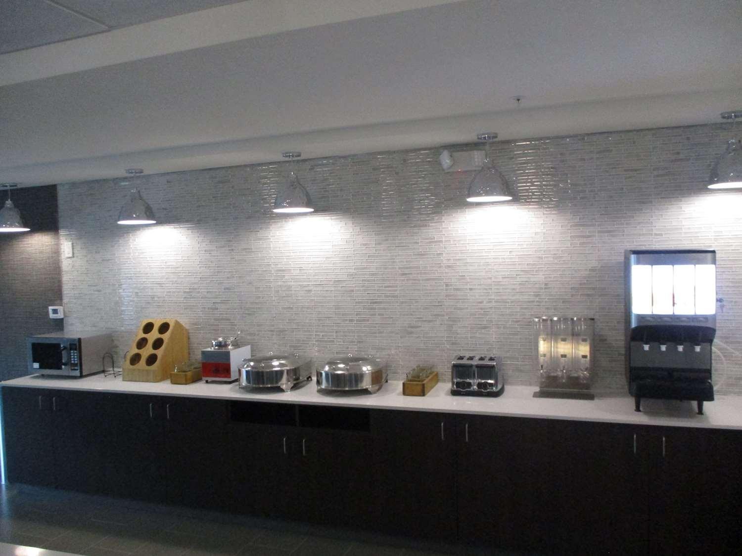 Hotel Campanile 2*