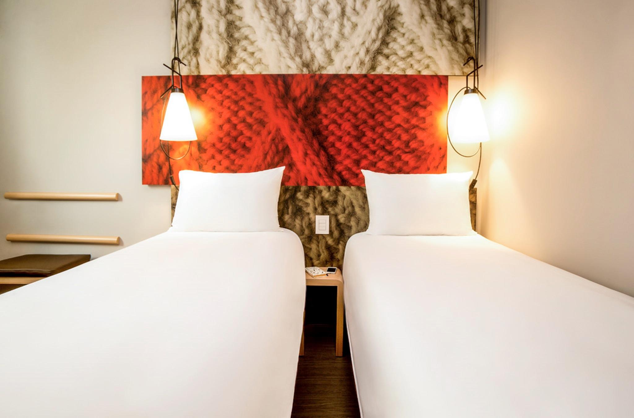 Ibis 3*