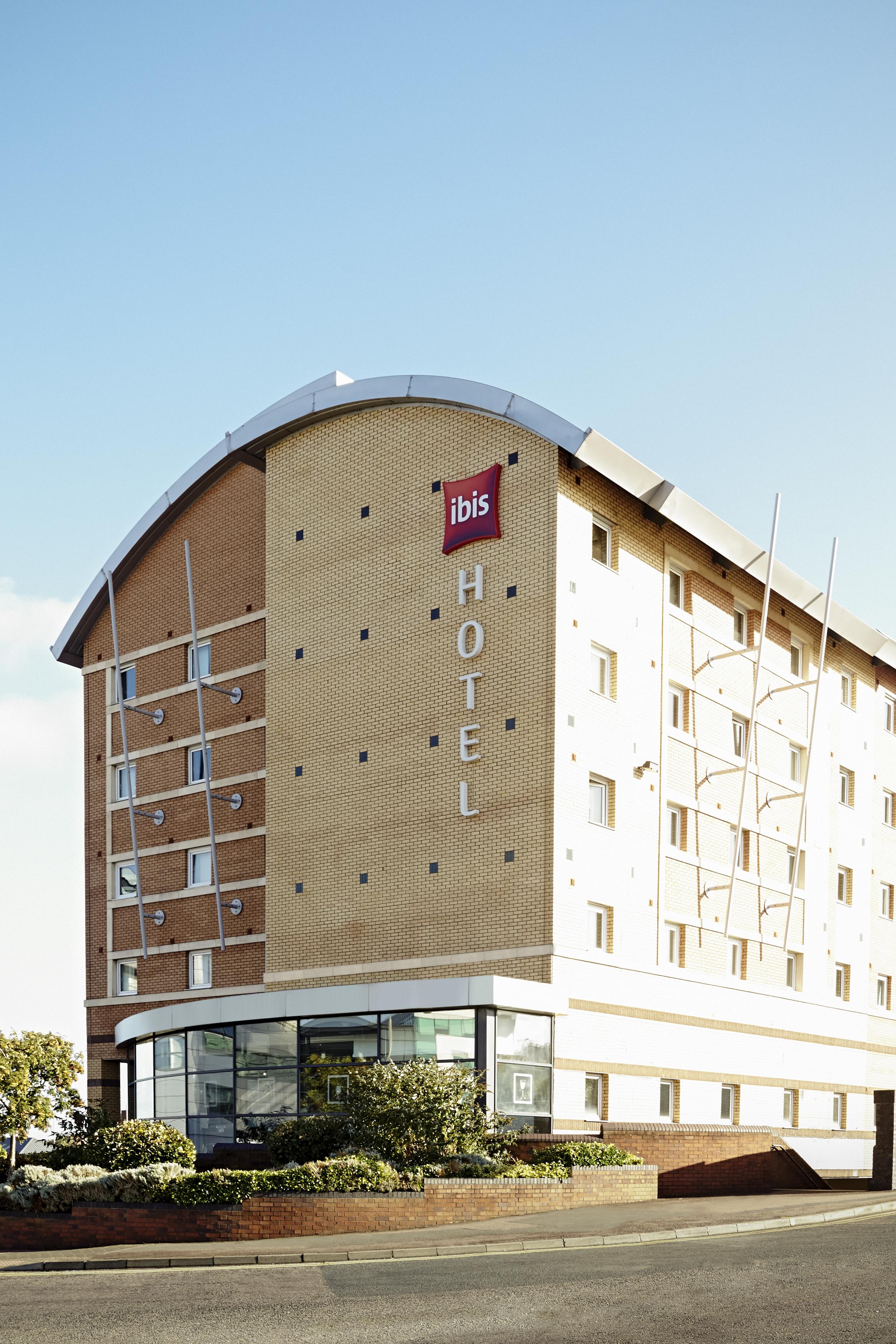 Ibis Hotel 3*