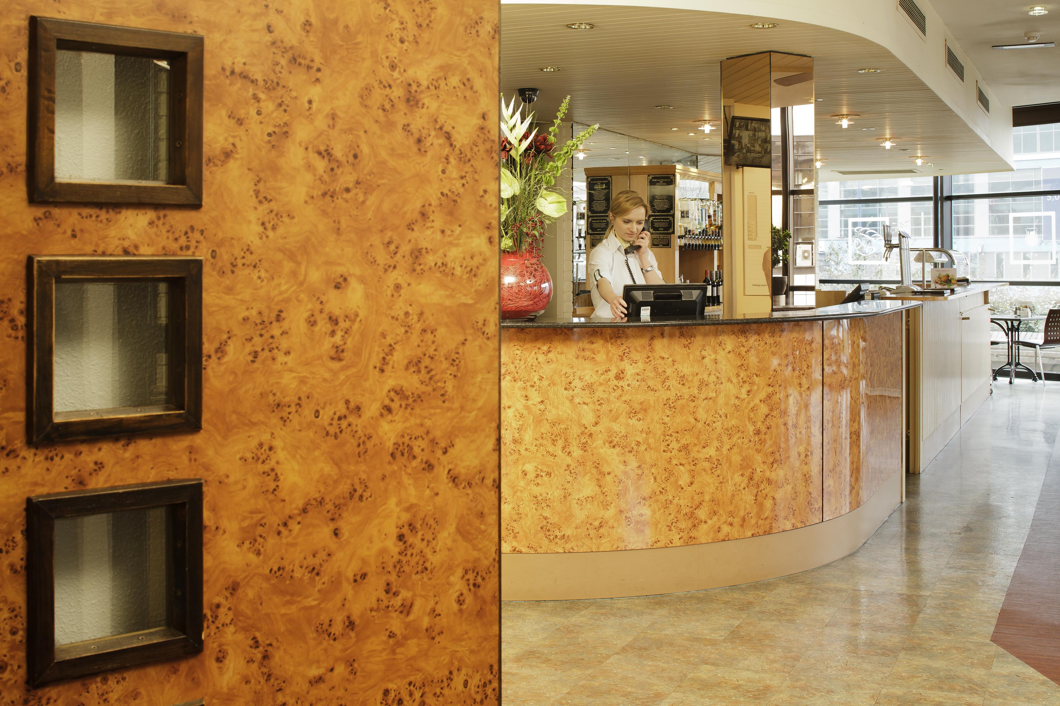 Ibis Hotel 3*