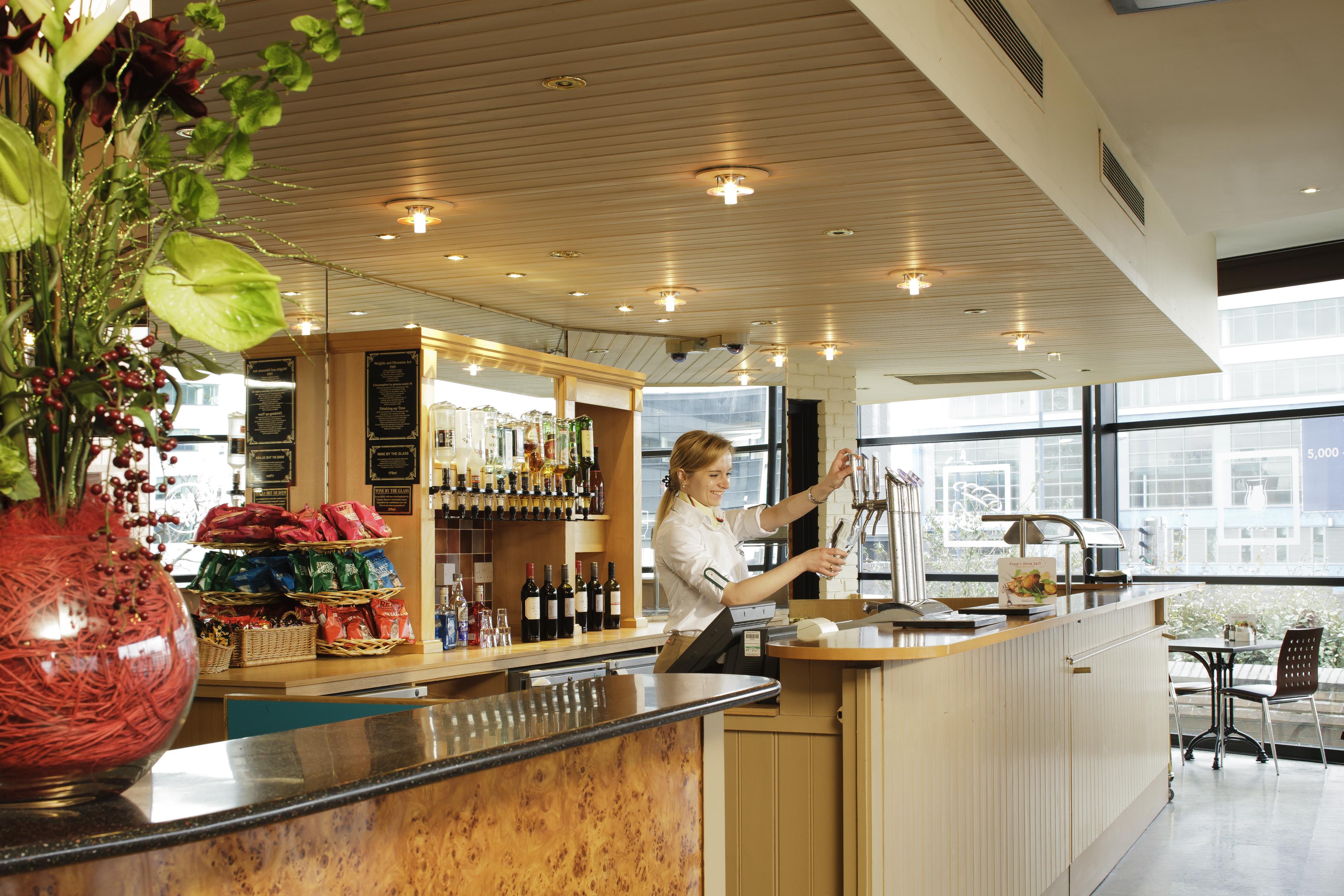 Ibis Hotel 3*