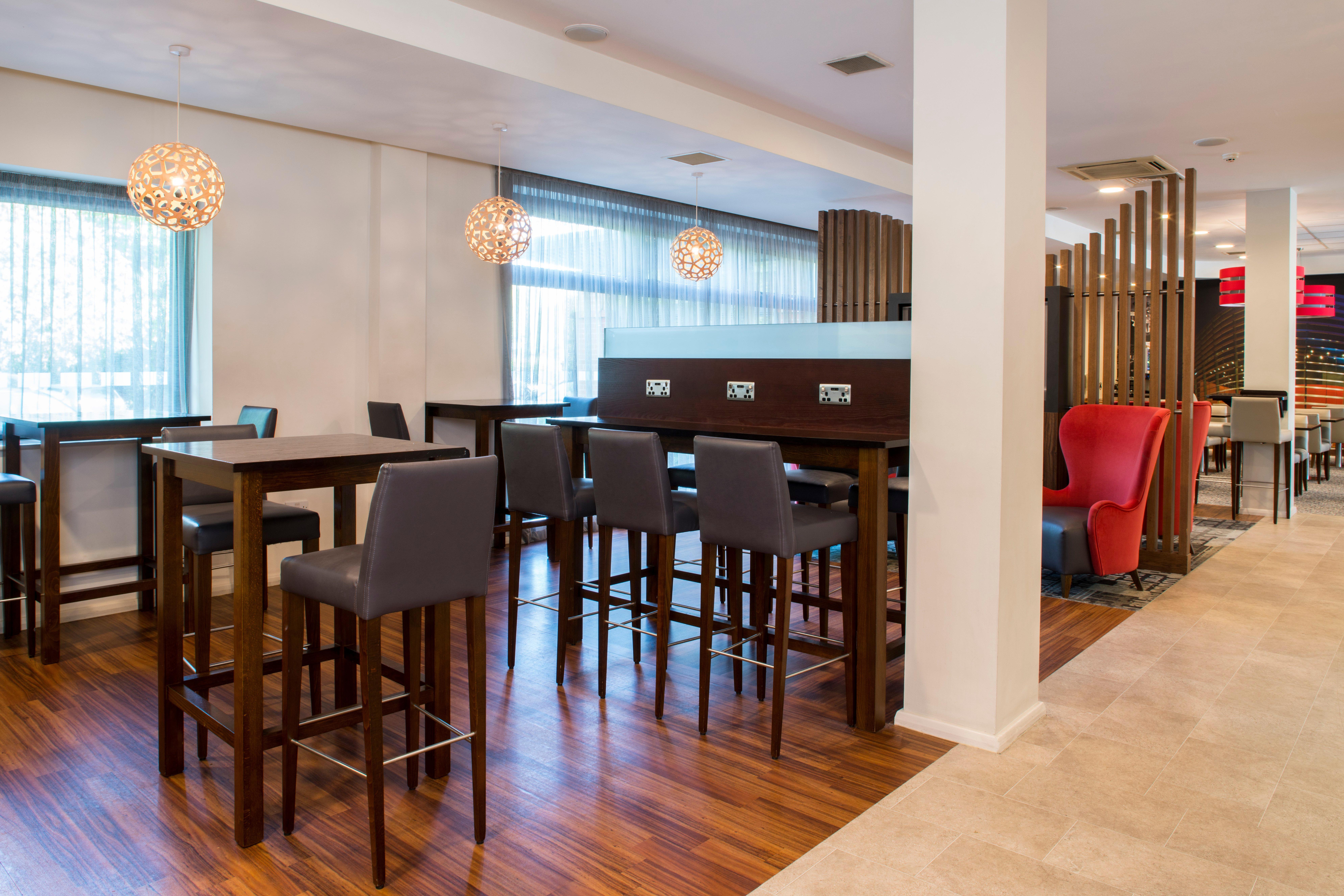 Express By Ihg 3*