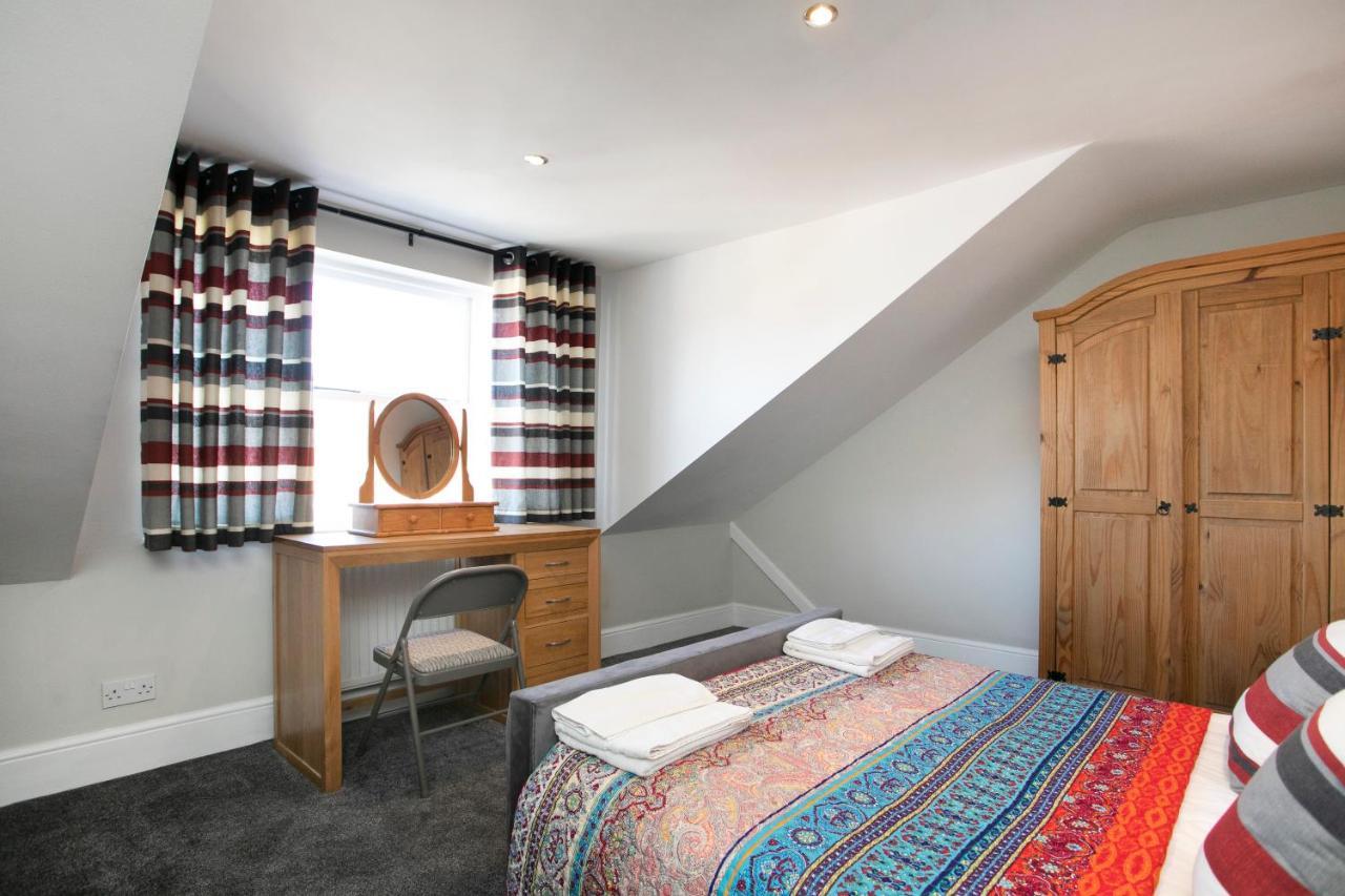 Spring Holiday home Leicester