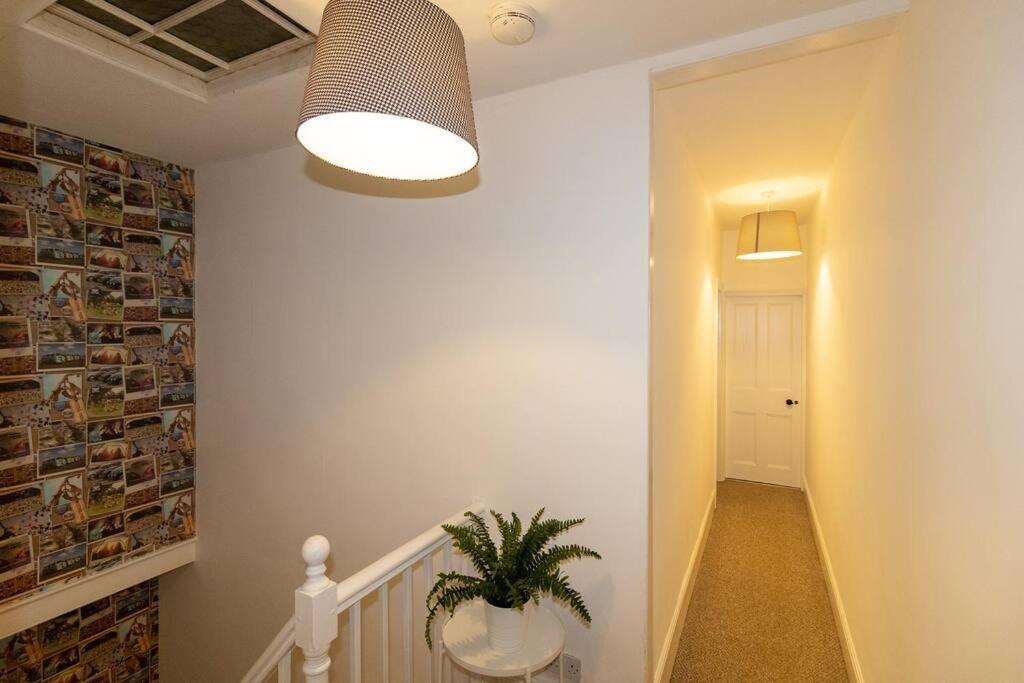 For Your 4-bedroom Comfort Zone Leicester