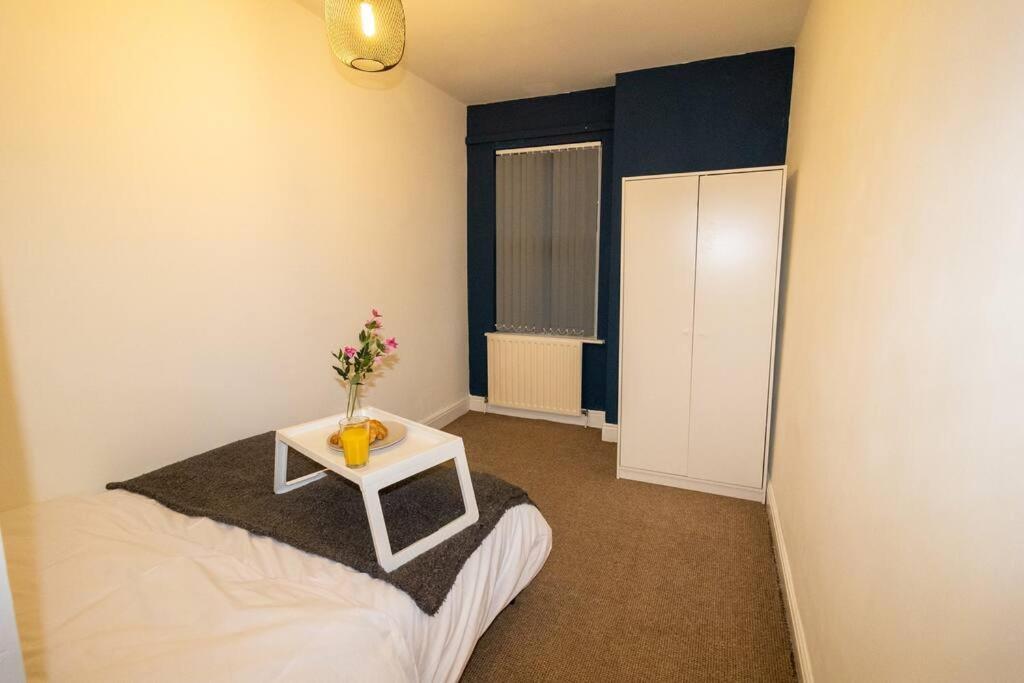 For Your 4-bedroom Comfort Zone Holiday home Leicester