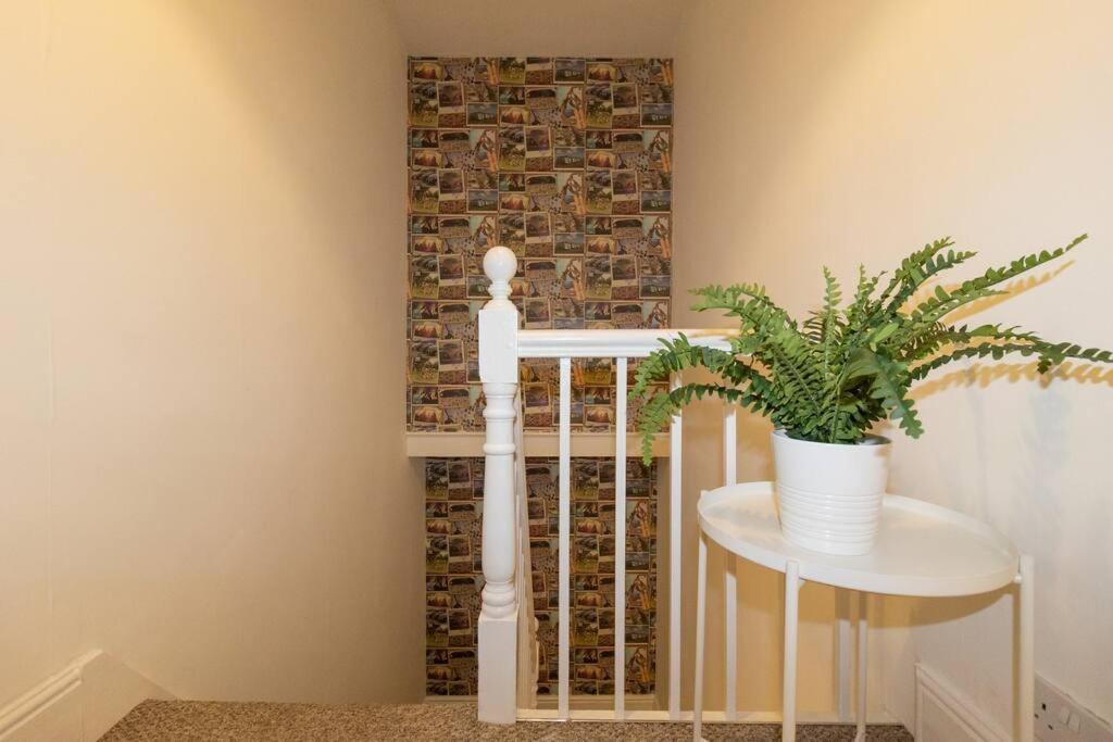 For Your 4-bedroom Comfort Zone Holiday home Leicester