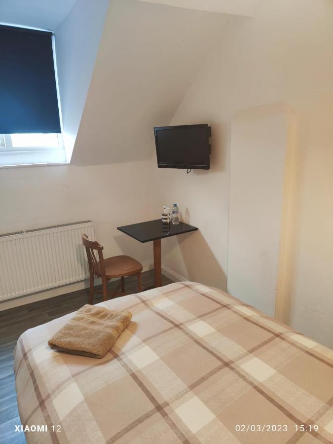 St Lucia Women Only Long Guest house *