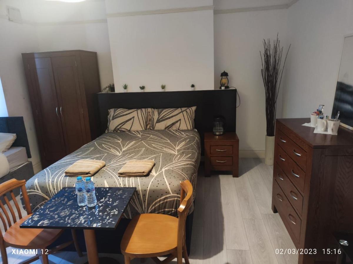 St Lucia Women Only Long Guest house